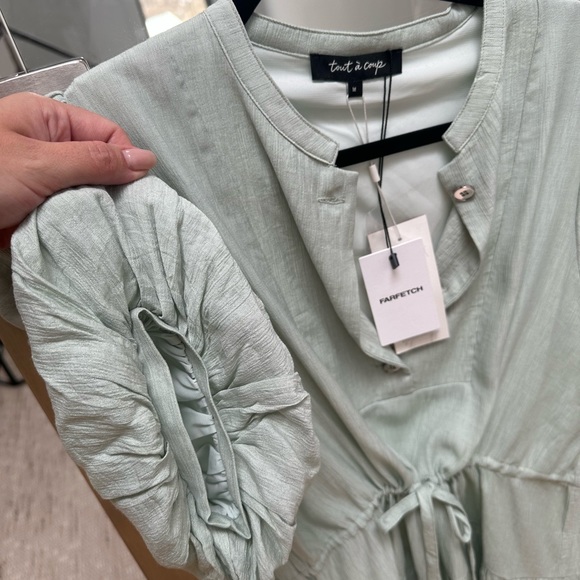 Tout a coupe dress - Picture 2 of 3